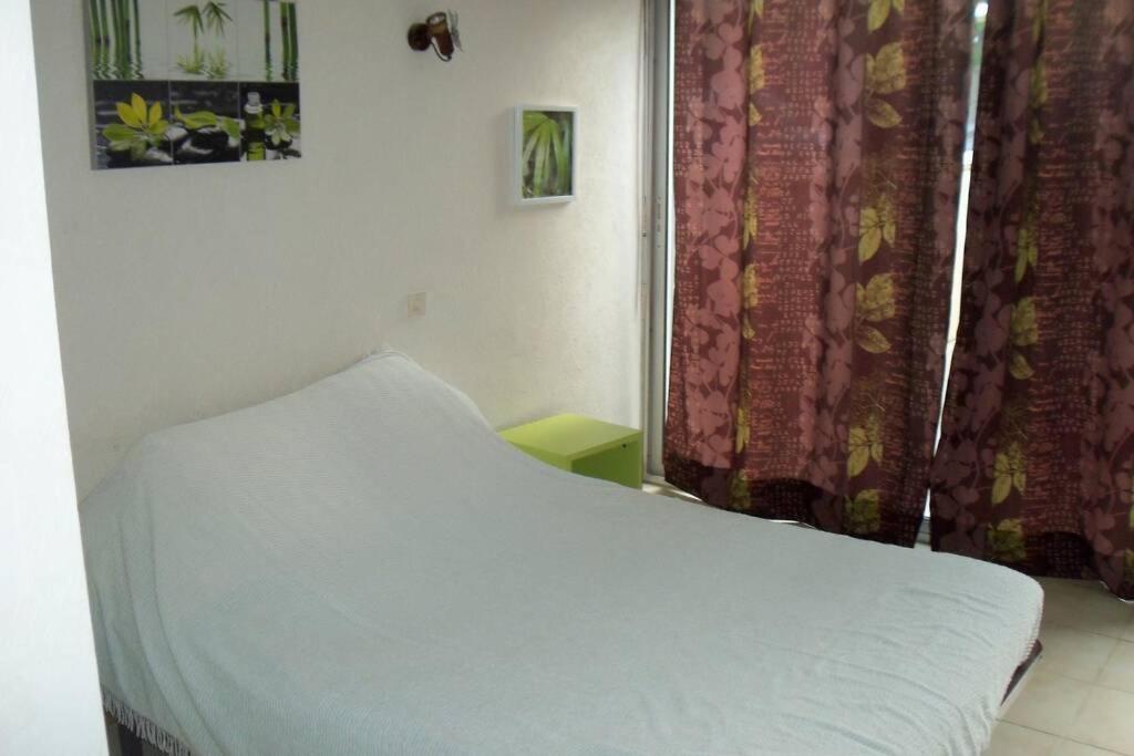 Apt Climatise T3 Saint Pierre La Mer, Terrasse, Jardin Et Parking Prive Fleury  Exteriör bild